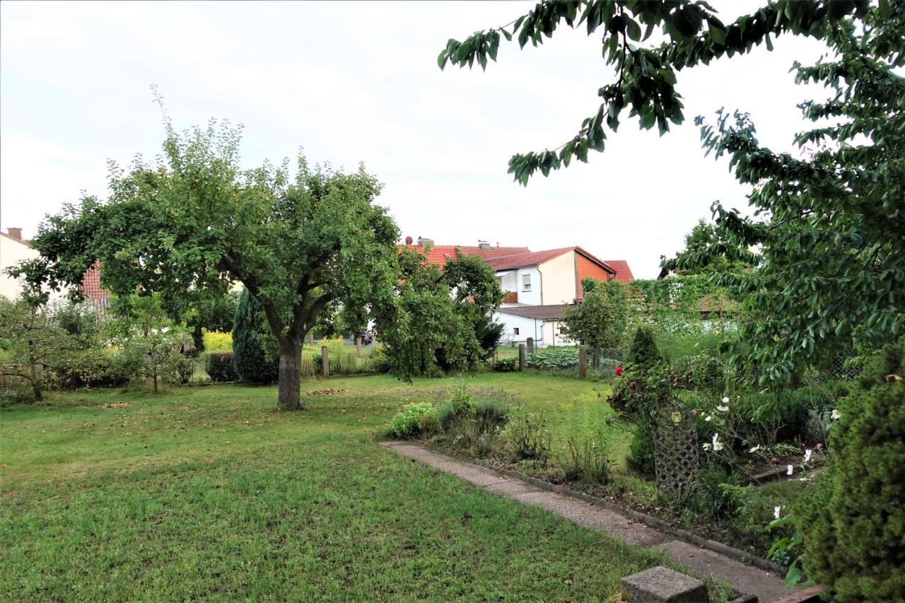 Ferienwohnung-M8 Im Schoenen Werratal Jestadt Buitenkant foto